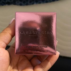 Beautiful Anastasia highlight